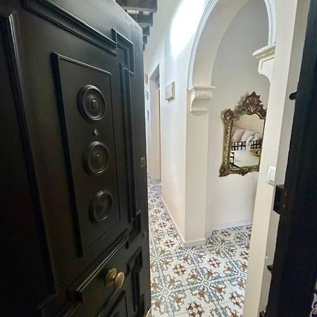 Gatu Casa Lola , " Preferente Mayores De 25 Anos Y Familias " El Puerto de Santa María Exterior foto